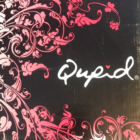 black and white polka dotted wedges - Picture 6 of 7